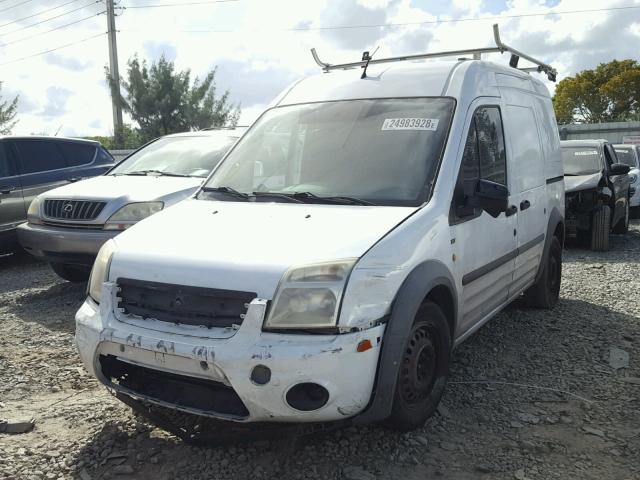 NM0LS7DN2AT039952 - 2010 FORD TRANSIT CO WHITE photo 2