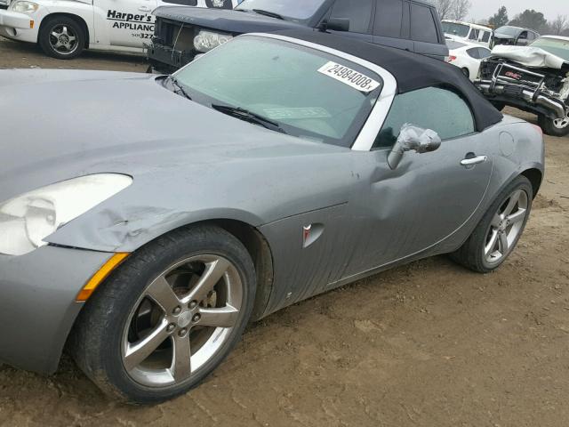 1G2MB35B27Y113536 - 2007 PONTIAC SOLSTICE GRAY photo 9