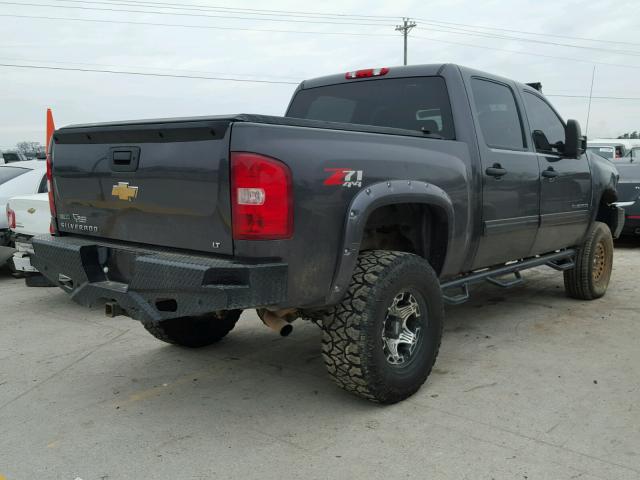 3GCPKSE3XBG230103 - 2011 CHEVROLET SILVERADO GRAY photo 4