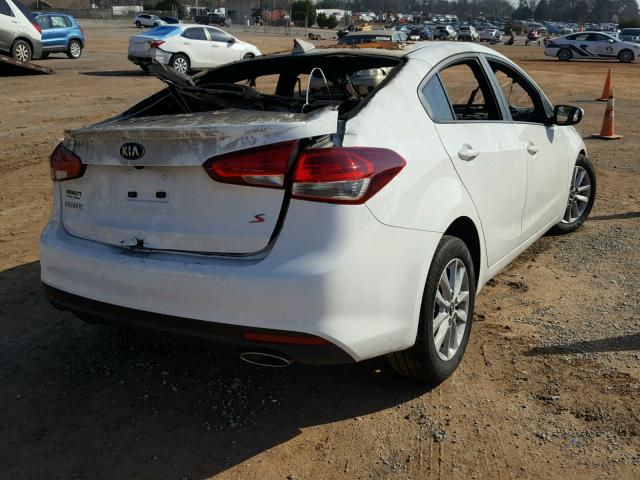 3KPFL4A7XHE084559 - 2017 KIA FORTE LX BURN photo 4