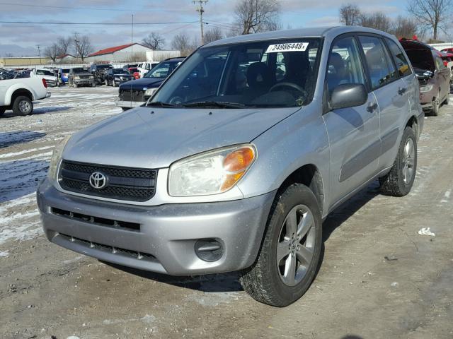 JTEHD20V250046527 - 2005 TOYOTA RAV4 SILVER photo 2