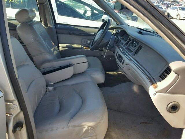 1LNLM82W9VY755086 - 1997 LINCOLN TOWN CAR S GRAY photo 5