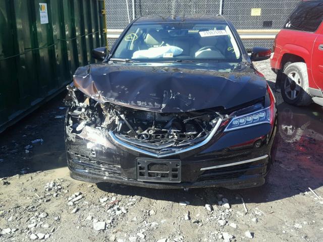 19UUB2F57HA005682 - 2017 ACURA TLX TECH SILVER photo 9