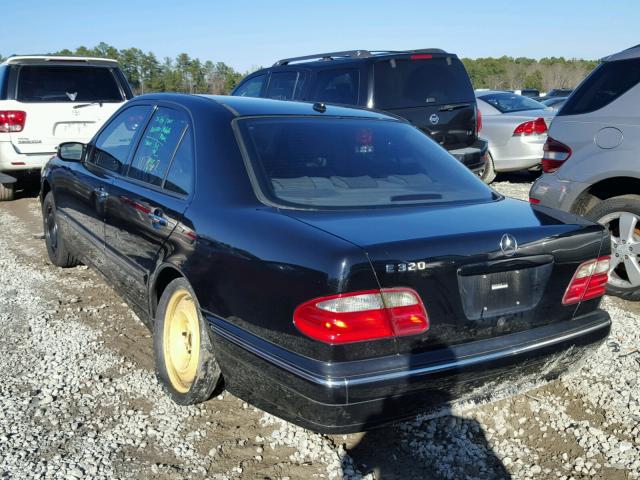 WDBJF65J91B274180 - 2001 MERCEDES-BENZ E 320 BLACK photo 3