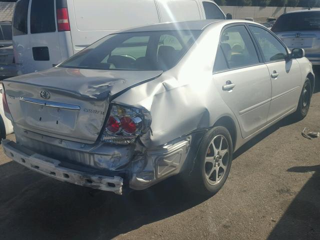 4T1BE32K35U584206 - 2005 TOYOTA CAMRY LE SILVER photo 4