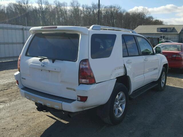 JTEBT14R840033098 - 2004 TOYOTA 4RUNNER SR WHITE photo 4