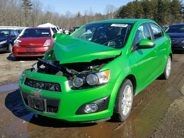 1G1JC5SH5F4163474 - 2015 CHEVROLET SONIC LT GREEN photo 2