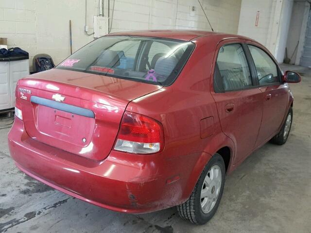 KL1TD56606B639364 - 2006 CHEVROLET AVEO BASE MAROON photo 4