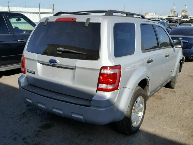 1FMCU03188KB51962 - 2008 FORD ESCAPE XLT SILVER photo 4