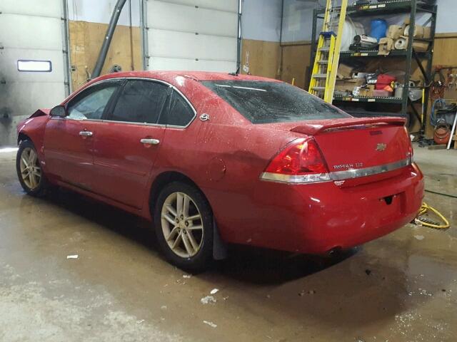 2G1WU583481201595 - 2008 CHEVROLET IMPALA LTZ RED photo 3