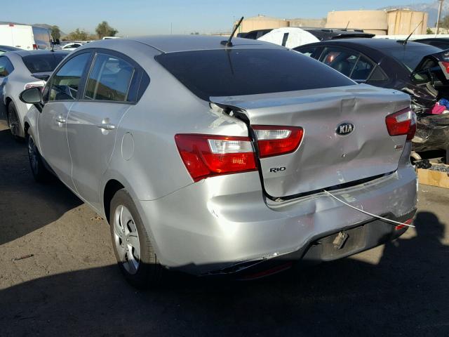 KNADM4A3XD6211566 - 2013 KIA RIO LX Արծաթագույն լուսանկար 3