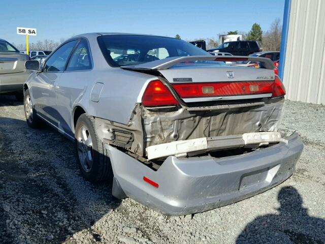 1HGCG2257YA029659 - 2000 HONDA ACCORD EX SILVER photo 3