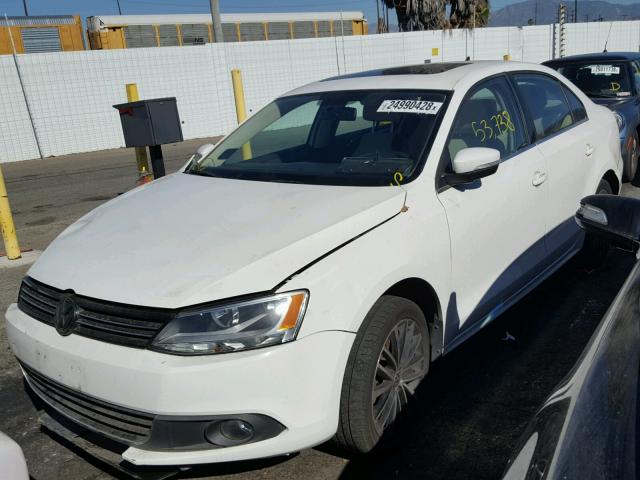 3VWLP7AJ8CM095222 - 2012 VOLKSWAGEN JETTA SEL WHITE photo 2