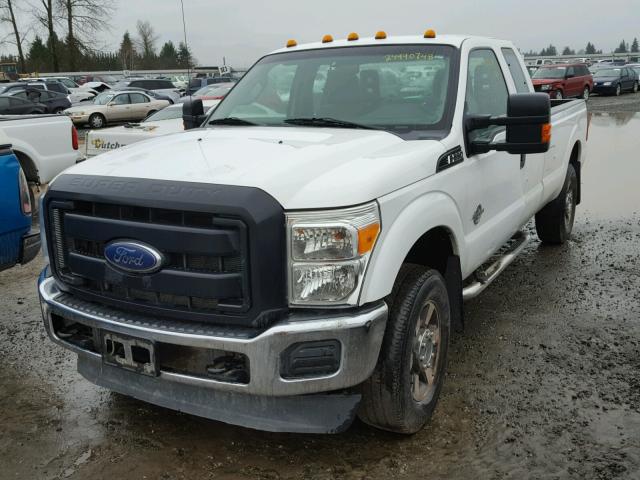 1FT7X2BT6CEC71312 - 2012 FORD F250 SUPER WHITE photo 2