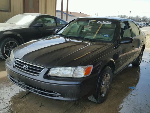 4T1BG22K11U853429 - 2001 TOYOTA CAMRY CE GRAY photo 2