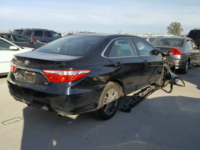 4T1BF1FK8FU053550 - 2015 TOYOTA CAMRY LE BLACK photo 4