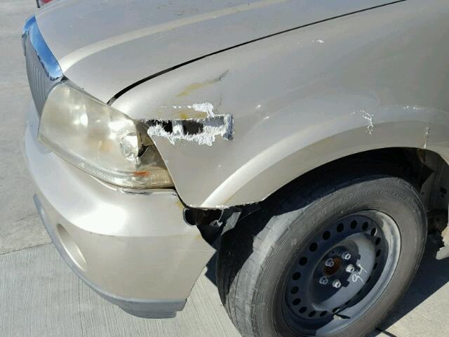 5LMEU68H34ZJ30274 - 2004 LINCOLN AVIATOR 棕色 照片 9