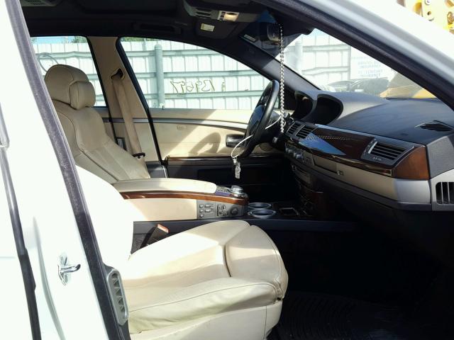 WBAHN83528DT79059 - 2008 BMW 750 LI WHITE photo 5