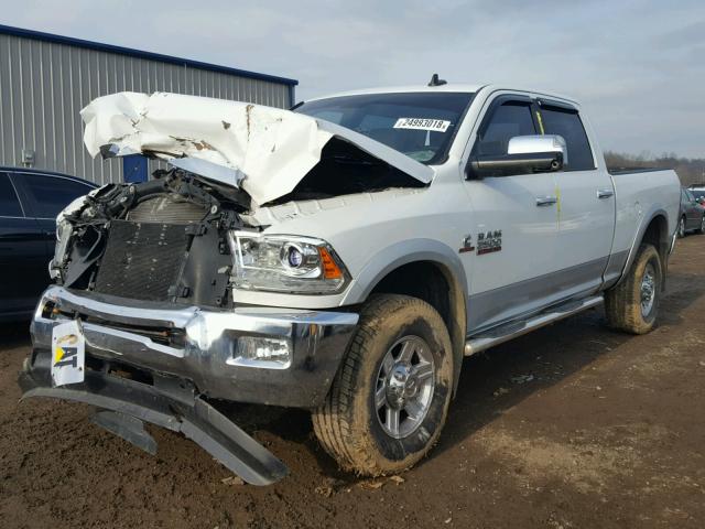 3C6UR5FL6DG580921 - 2013 RAM 2500 LARAM WHITE photo 2