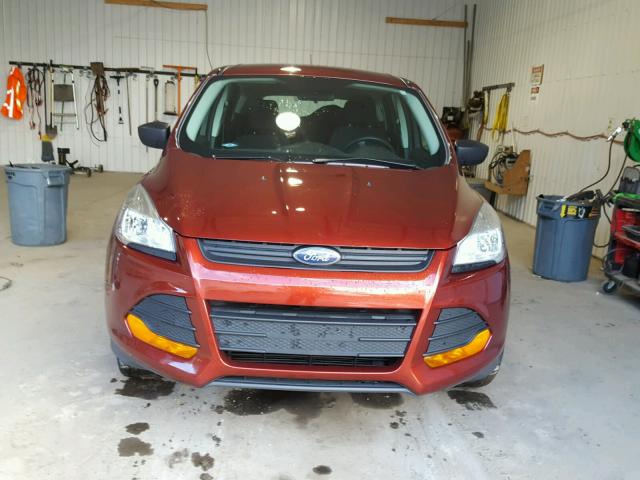 1FMCU0F71GUB90699 - 2016 FORD ESCAPE S RED photo 9