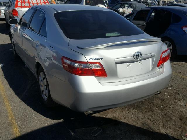 4T1BK46KX9U082730 - 2009 TOYOTA CAMRY SE SILVER photo 3