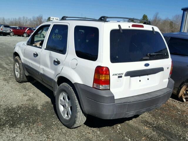 1FMYU03186KB77464 - 2006 FORD ESCAPE XLT WHITE photo 3