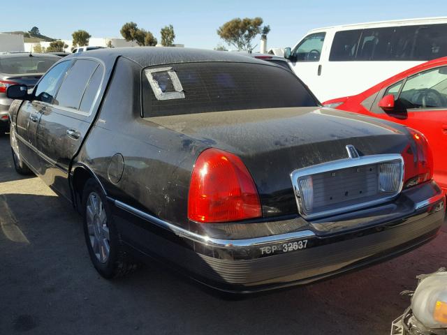 1LNHM84W64Y660048 - 2004 LINCOLN TOWN CAR E BLACK photo 3