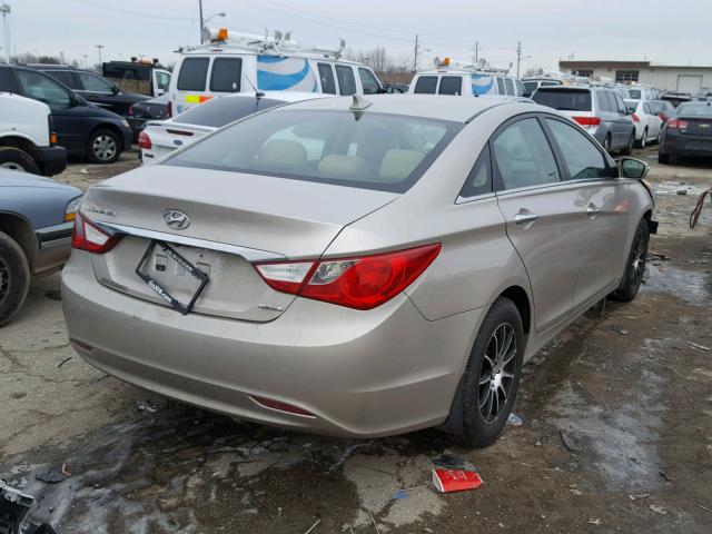 5NPEC4ACXBH124540 - 2011 HYUNDAI SONATA SE GOLD photo 4