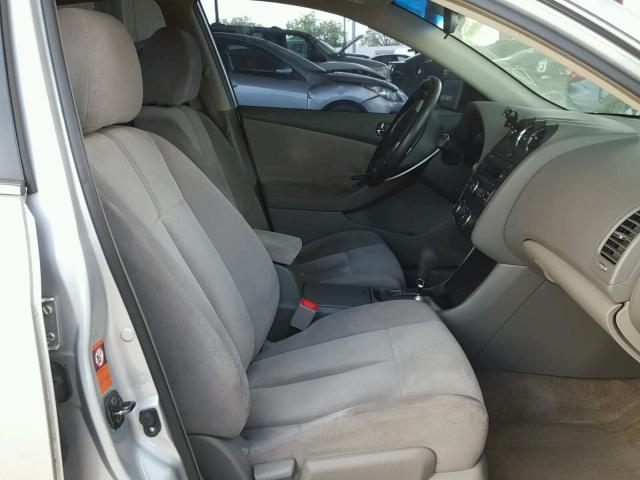 1N4AL21E67C108851 - 2007 NISSAN ALTIMA 2.5 GRAY photo 5