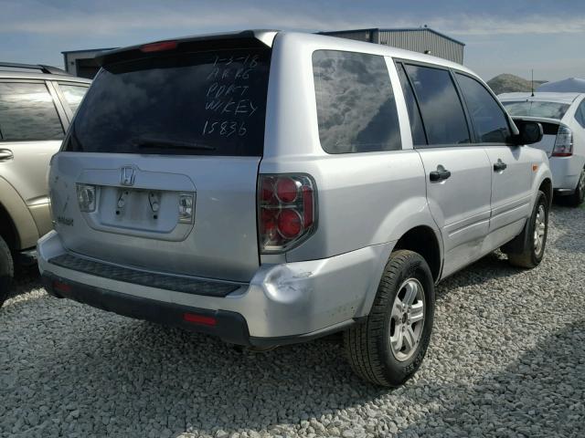 5FNYF28127B040814 - 2007 HONDA PILOT LX SILVER photo 4