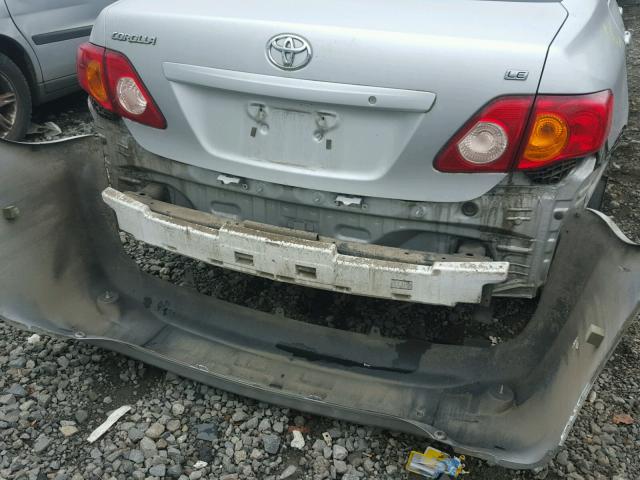 JTDBL40E799075483 - 2009 TOYOTA COROLLA BA SILVER photo 9