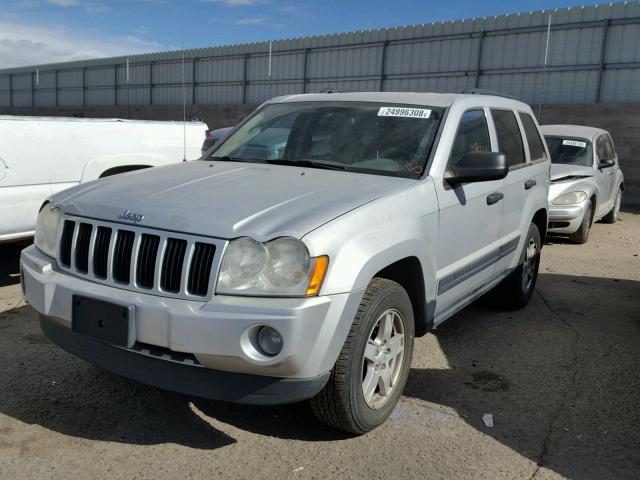 1J4GR48K16C176686 - 2006 JEEP GRAND CHER SILVER photo 2