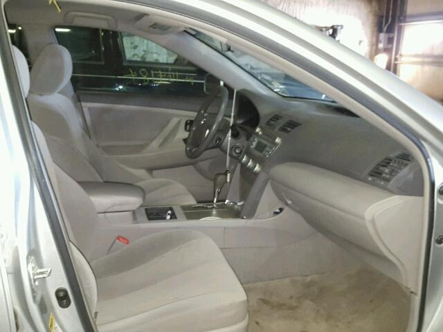 4T1BE46K37U159779 - 2007 TOYOTA CAMRY NEW SILVER photo 5