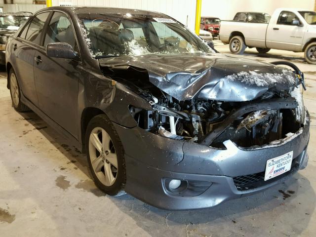 4T1BK3EK3BU622601 - 2011 TOYOTA CAMRY SE GRAY photo 1