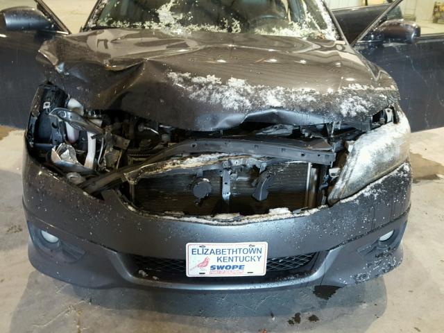 4T1BK3EK3BU622601 - 2011 TOYOTA CAMRY SE GRAY photo 9