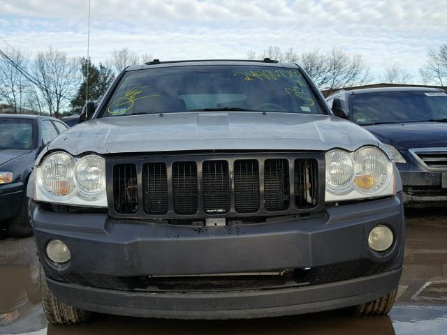 1J4HR48N05C689487 - 2005 JEEP GRAND CHER SILVER photo 9