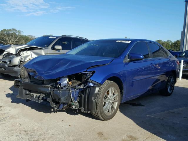 4T1BF1FK3FU872823 - 2015 TOYOTA CAMRY LE BLUE photo 2