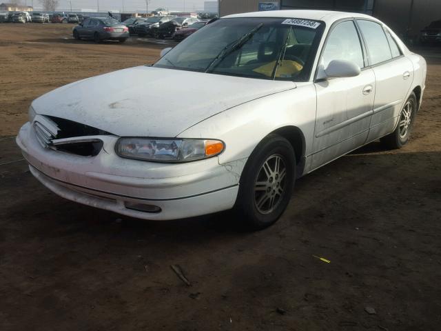 2G4WB52K511283139 - 2001 BUICK REGAL LS WHITE photo 2