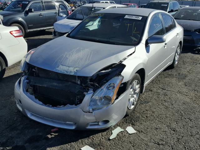 1N4AL2AP1CC128694 - 2012 NISSAN ALTIMA BAS SILVER photo 2