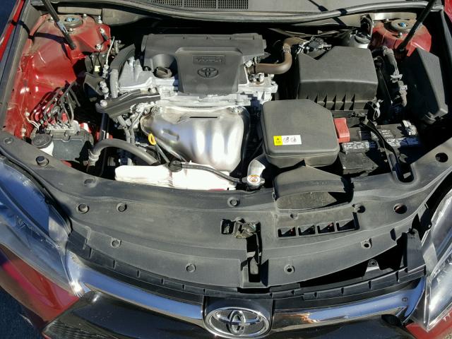 4T1BF1FKXHU649925 - 2017 TOYOTA CAMRY LE RED photo 7