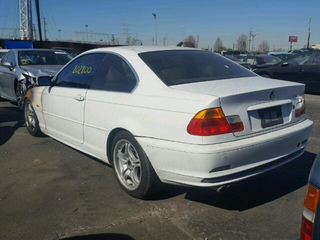 WBABN534X1JU36899 - 2001 BMW 330 CI WHITE photo 3