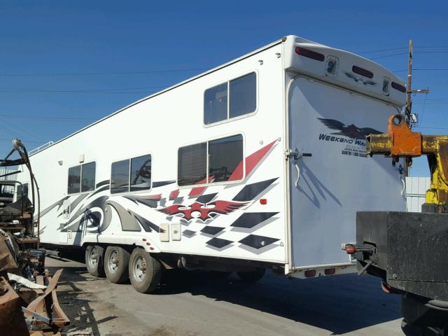 5HRFF32347C020599 - 2007 WKED TOY HAULER WHITE photo 3