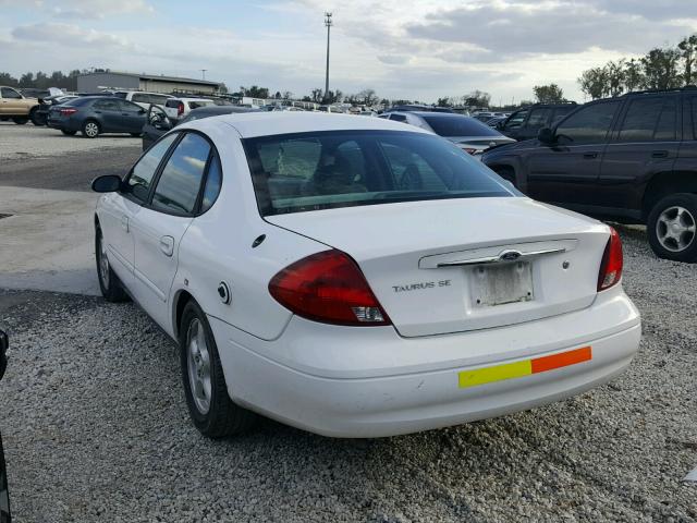 1FAFP53U22A146470 - 2002 FORD TAURUS SE WHITE photo 3