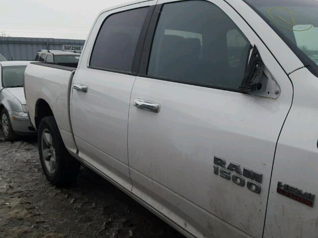 3C6RR7KT7GG251818 - 2016 RAM 1500 ST WHITE photo 9