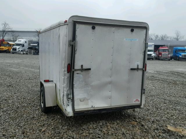 16HCB12183H104915 - 2003 TRAIL KING ENCLOSED თეთრი ფოტო 4