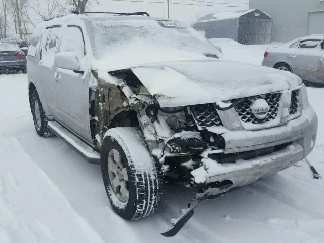 5N1AR18W47C630259 - 2007 NISSAN PATHFINDER SILVER photo 1