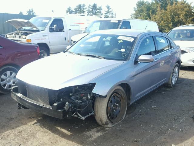 1C3CCBAG7DN728942 - 2013 CHRYSLER 200 LX SILVER photo 2