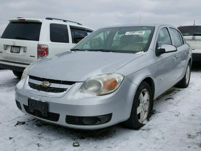 1G1AZ52F757651058 - 2005 CHEVROLET COBALT LT SILVER photo 2