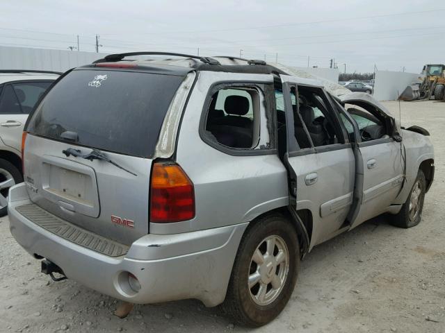 1GKDS13S942311780 - 2004 GMC ENVOY SILVER photo 4