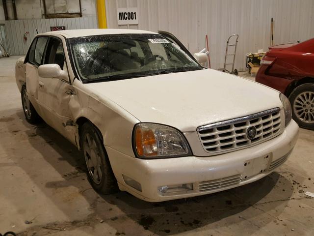 1G6KF5796YU283097 - 2000 CADILLAC DEVILLE DT WHITE photo 1